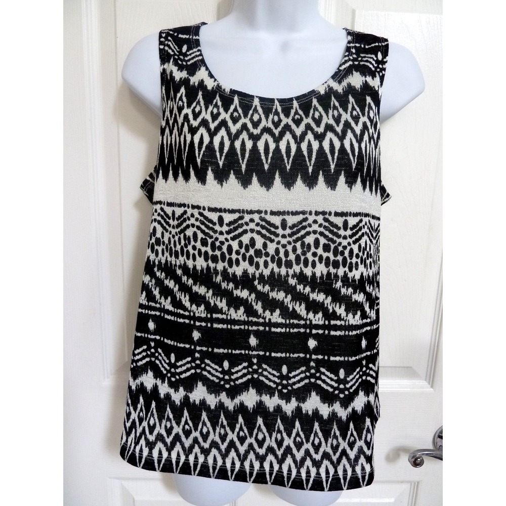 Chico's Easywear Black White Geometric Knit Shell Tank Top Sz 1 Medium
